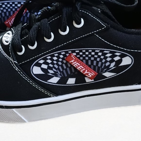 Youth Heely's Pro 20 Low Top Black and White Skater Running Shoes  Size 5 - Picture 16 of 16